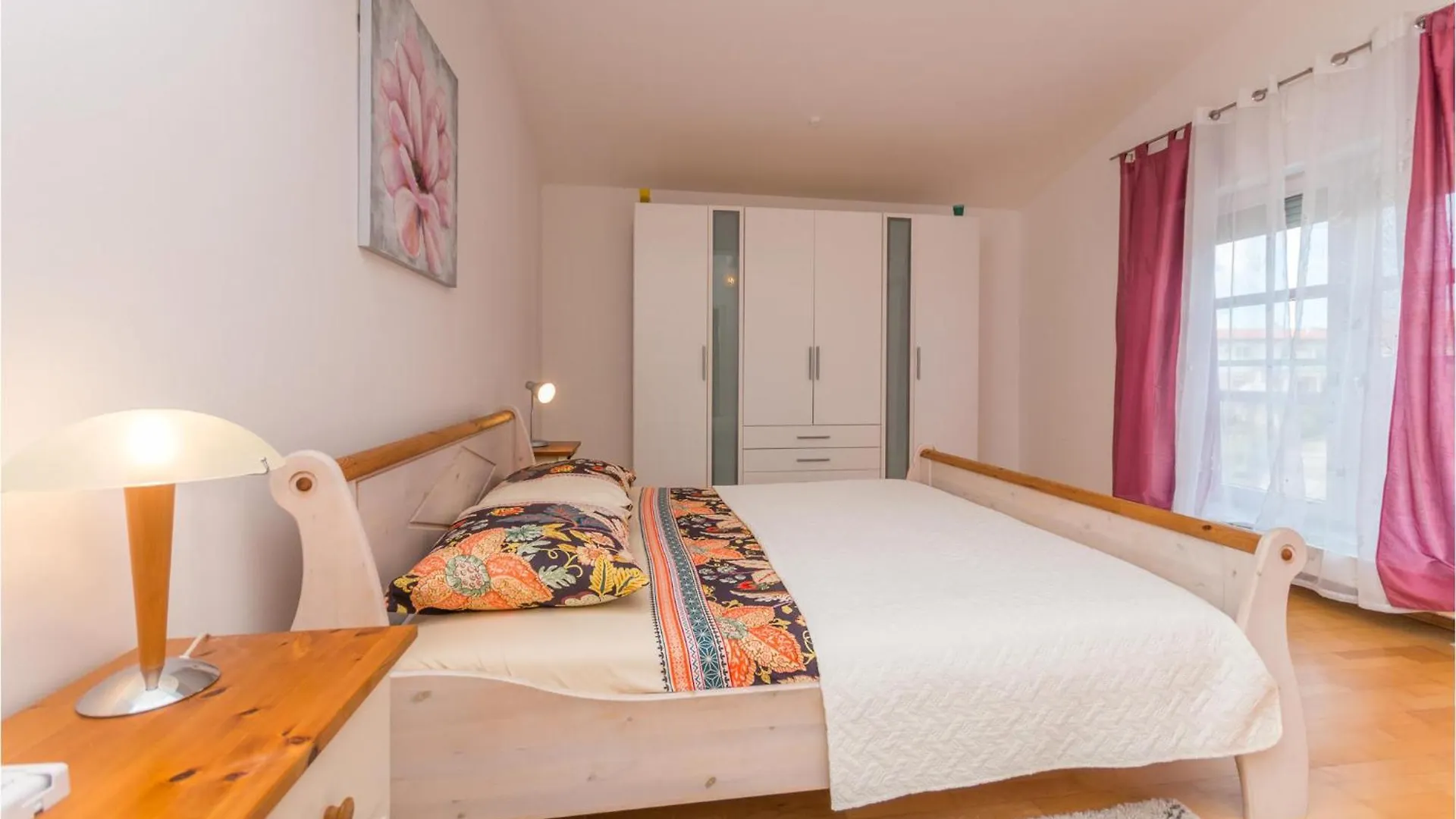 5 Bedroom Awesome Home In Rastane Donje Donje Rastane